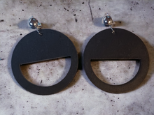 Load image into Gallery viewer, Clip on Minimalist Geometric wood Earrings
