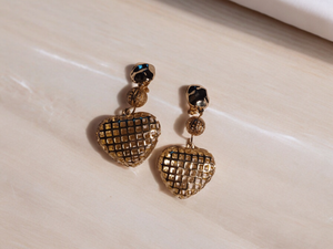 Small gold mesh heart clip on earrings