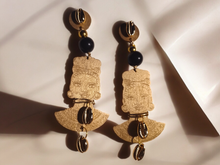 Load image into Gallery viewer, Handmade Afrocentric Design Wooden Clip on Earrings
