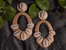 Load image into Gallery viewer, Handmade raffia and cowrie shell hoops
