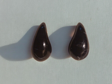 Load image into Gallery viewer, Modern minimalist teardrop stud earrings
