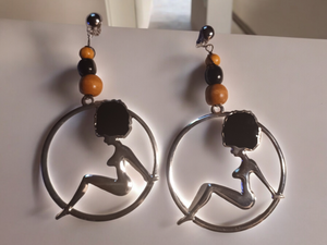 Afrocentric queen clip on hoops