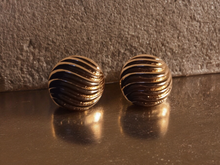 Load image into Gallery viewer, Chunky vintage style ball stud clip on earrings
