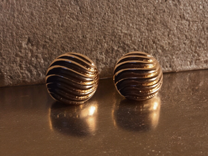 Chunky vintage style ball stud clip on earrings