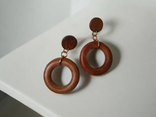 Load image into Gallery viewer, Small minimalist wooden clip on hoops
