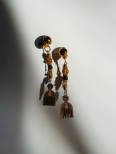 Load image into Gallery viewer, Light charm afro pick clip on earrings
