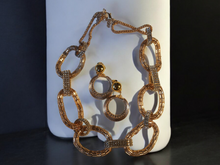 Load image into Gallery viewer, Classy gold metal chain collar necklace and clip on earrings
