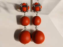 Load image into Gallery viewer, Chunky ball bead earrings
