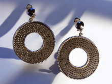 Load image into Gallery viewer, Rhinestone hoop clip on earrings
