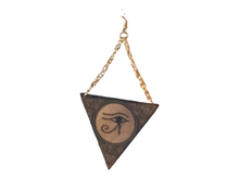 Load image into Gallery viewer, Wood and chain eye of horus earrings
