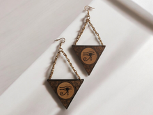 Load image into Gallery viewer, Wood and chain eye of horus earrings
