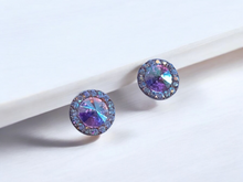 Load image into Gallery viewer, Aurora borialis clip on studs
