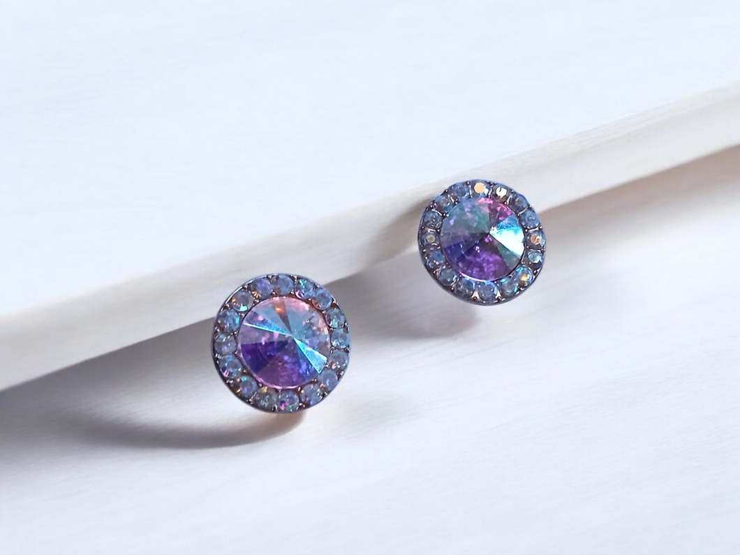 Aurora borialis clip on studs