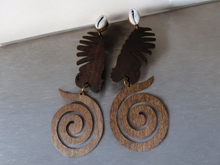 Load image into Gallery viewer, Handmade Afrocentric Design Wooden Clip on Earrings
