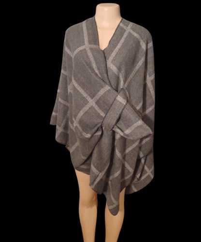 Plush sweater poncho new Free size Kargo Fresh