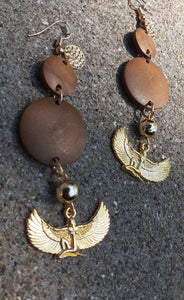 Queen ISIS Earrings Kargo Fresh