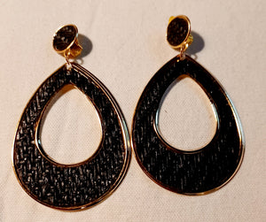 Raffia hoop clip on earrings Kargo Fresh