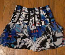 Load image into Gallery viewer, Rare Bebe Silk Ruffle Mini Skirt Size 0 Kargo Fresh
