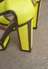 Load image into Gallery viewer, Rare Kat Maconie Neon Platform Heels Size 8 Kargo Fresh
