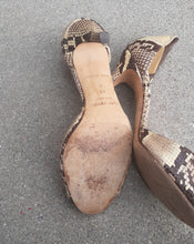 Load image into Gallery viewer, Rare Kate Spade Python Peep Toe Pumps Size 8.5 Kargo Fresh
