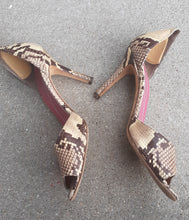 Load image into Gallery viewer, Rare Kate Spade Python Peep Toe Pumps Size 8.5 Kargo Fresh
