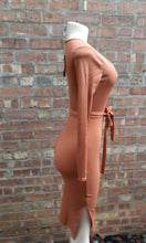 Load image into Gallery viewer, Recycled Tie Waist Ribbed Knit Midi Dress Size 6 Kargo Fresh
