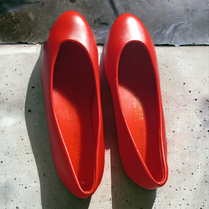 Red faux leather flats 10ww Kargo Fresh