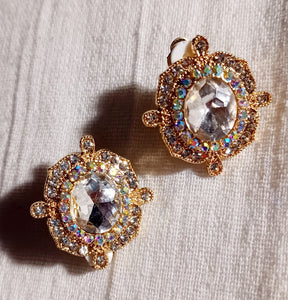 Regal glam clip on studs Kargo Fresh