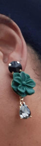 Resin Flower and Rhineston Dangle Earrings Kargo Fresh