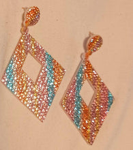 Load image into Gallery viewer, Rhinestone and Felt Earrings Kargo Fresh
