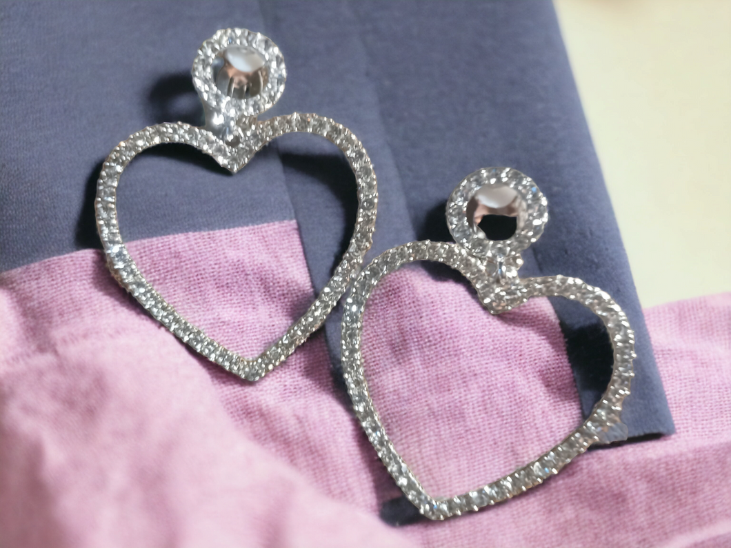 Rhinestone heart clip on earrings Kargo Fresh