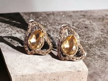 Load image into Gallery viewer, Rhinestone stud cluster clip on earrings Kargo Fresh
