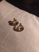 Load image into Gallery viewer, Rhinestone stud cluster clip on earrings Kargo Fresh
