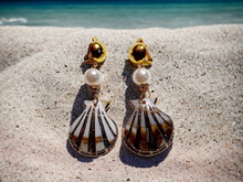 Load image into Gallery viewer, Sea Shell Clip On Earrings Kargo Fresh
