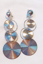 Load image into Gallery viewer, Silver Abstract design Clip On Earrings Kargo Fresh
