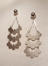 Load image into Gallery viewer, Silver Abstract design Clip On Earrings Kargo Fresh
