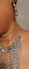 Load image into Gallery viewer, Silver metal chain necklace set with clip on earrings Kargo Fresh

