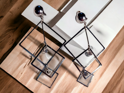 Small Clip On Square Hoop Earrings Kargo Fresh