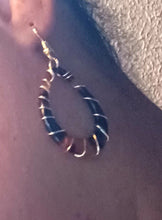 Load image into Gallery viewer, Small handmade tortoise acrylic clip on earrings Kargo Fresh
