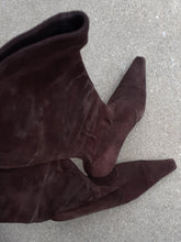 Load image into Gallery viewer, Stuart Weitzman Tall Brown Suede Boots Size 8 Kargo Fresh
