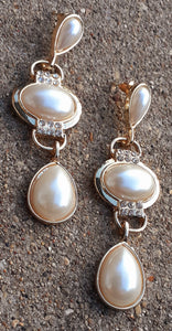 The Classy Faux Pearl Dangle Earrings Kargo Fresh