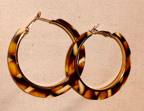 Tortoise Acrylic hoop Earrings Kargo Fresh