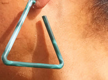 Load image into Gallery viewer, Triangle acrylic earrings Kargo Fresh
