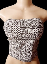 Load image into Gallery viewer, Tribal crop top and matching handpainted earrings L Kargo Fresh
