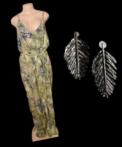 Tropical leaf jumpsuit and matching earrings new 3xl Kargo Fresh
