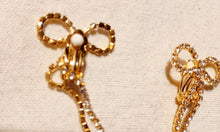 Load image into Gallery viewer, Unique rhinestone bow clip on earrings Kargo Fresh
