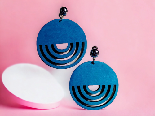 Unique wooden spiral clip on earrings Kargo Fresh