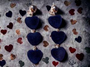 Velvet heart clip on dangle earrings Kargo Fresh