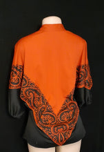 Load image into Gallery viewer, Vintage 1960s era Alfred Shaheen Top Size Medium Kargo Fresh
