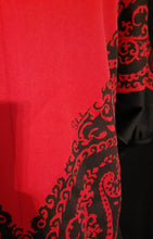 Load image into Gallery viewer, Vintage 1960s era Alfred Shaheen Top Size Medium Kargo Fresh
